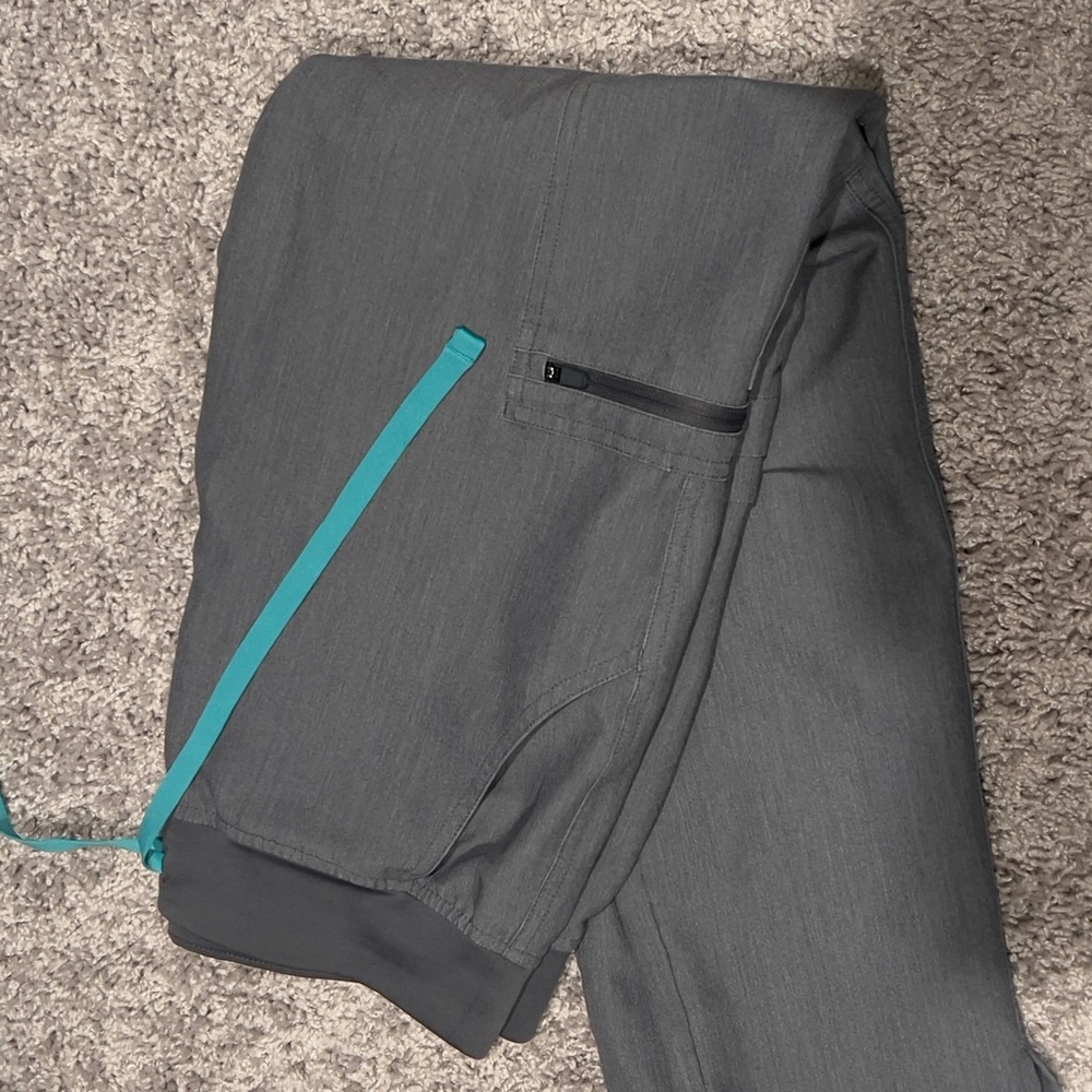 Figs scrub pants - Picture 2 of 4